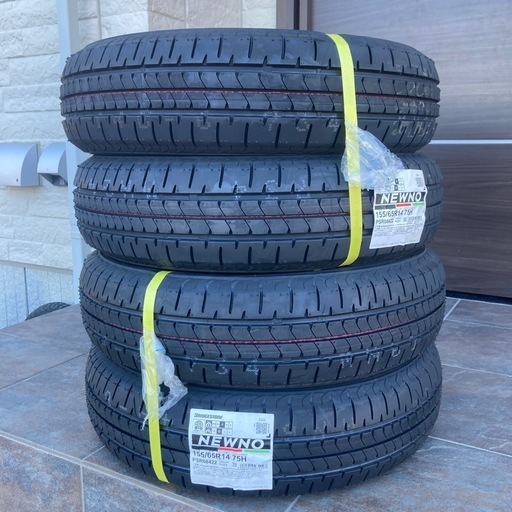 タイヤ４本新品