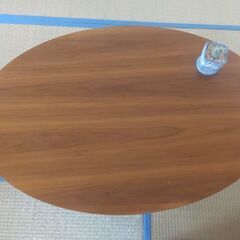 こたつテーブルの画像