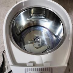 1週間程使用　ピーコック　電気保温エアーポット　WJP-22の画像