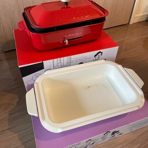 ブルーノ　コンパクトホットプレート　深鍋つき