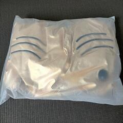 【新品】サメ  きぐるみ   ゴールドの画像