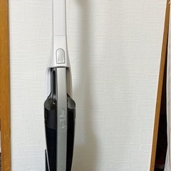 AQUA スティック掃除機