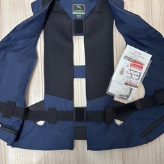 エアバッグ機能付き乗馬ベストMネイビーの画像