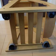 コイズミ　学習チェアの画像