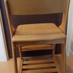 コイズミ　学習チェアの画像