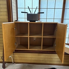 お話し中　木製　チェスト　収納棚　テレビボード代わりにの画像