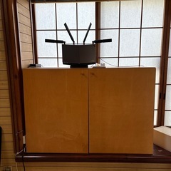 お話し中　木製　チェスト　収納棚　テレビボード代わりにの画像