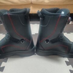 【値下げしました！】スノーボード用ブーツ 22cm 子供 Kissmarkの画像