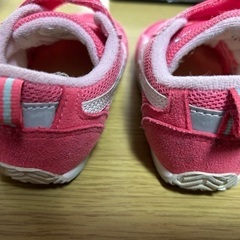 Asics 子供シューズ　13.5cmの画像