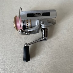 DAIWA CREST1500 ダイワ クレスト1500 スピニングリール 湖 川 海 リール フィッシング 釣具 釣り具 中古品  の画像