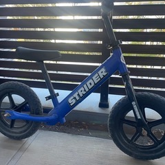 【取引中】ストライダー青の画像