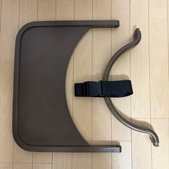 木製ハイチェア　テーブル&ガード付き　ベビーチェア　食事　の画像