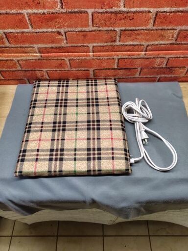 【鹿児島市リサイクルストアスターズ吉野店】コイズミ 電気あんか KSA-03233 ベージュ チェック