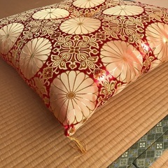 御仏前座布団　　美品　　
の画像