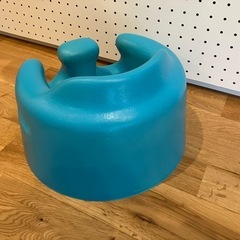 BUMBO バンボ　ベビーソファー　チェアの画像