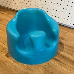 BUMBO バンボ　ベビーソファー　チェアの画像