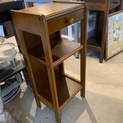 棚　エンドテーブル　木製の画像