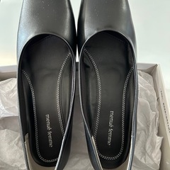 お値下げ　
黒パンプス　26.5EEE