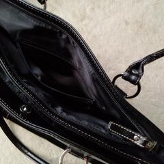 ビジネスバック等の画像