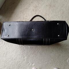 ビジネスバック等の画像