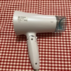 コイズミ、ドライヤー、風量に問題は、ありませんが、温かい風がでません。の画像