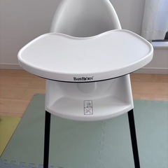 ベビージョルンハイチェアー　おまけ:バンボ付の画像