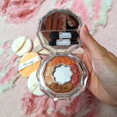 JILLSTUART♡メイク♡アイシャドウパレット♡鏡付き♡パフセットの画像