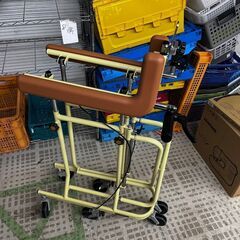 【ジモティー特別価格】松永製作所 歩行器 ホップステップ SM-40 6輪 介護 リハビリ ブレーキ付きの画像