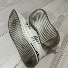スニーカー 靴2足の画像