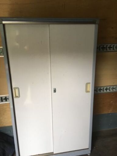 イナバ物置　中古品