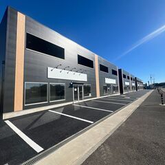 PIYOBOX 八街 D-1 − 千葉県