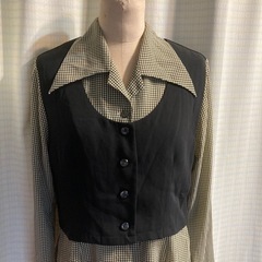 重ね着風ブラウスの画像