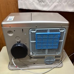 (受け渡し予定者あり)コロナ 石油ファンヒーター 木造12畳コンクリ17畳 2006年製 の画像