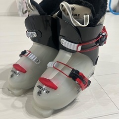 美品！スキー靴　23センチ