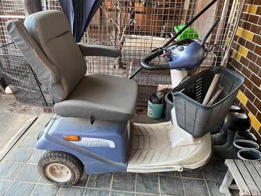 シニアカー3日間のみ掲載　バッテリー切れ