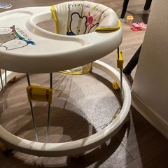 歩行器の画像