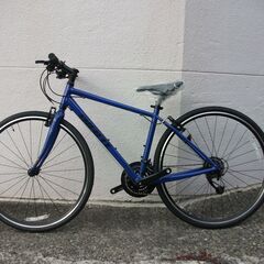 ☆新品・未使用　GIANT ESCAPE　R4　700×32C　 24段ギア ブルー　クロスバイク 自転車 　サイクルギャラリー周南の画像