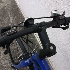 ☆新品・未使用　GIANT ESCAPE　R4　700×32C　 24段ギア ブルー　クロスバイク 自転車 　サイクルギャラリー周南の画像