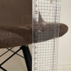 チェア　ブラウンの画像