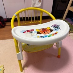 アンパンマンテーブル付き椅子