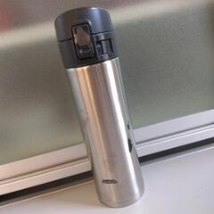 中古　水筒　直飲みタイプ　象印マホービン　約0.5Ｌ