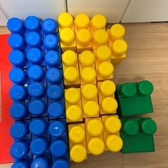 値下げ　
全身でブロックの画像