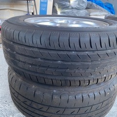 215/60R 16の画像