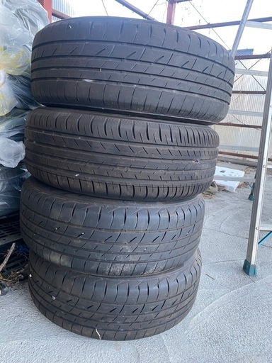 215/60R 16