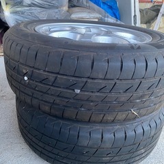 215/60R 16の画像