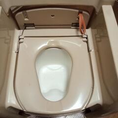 アロン化成 背付ポータブルトイレ楽立ADの画像