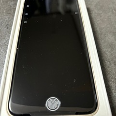 （未使用）iPhone SE(第三世代)64GBの画像