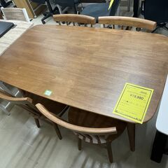 【ジモティ来店特価！！】4人ダイニングセット　ニトリ　ブラウン　...