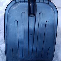 中古ポリカ除雪スコップの画像