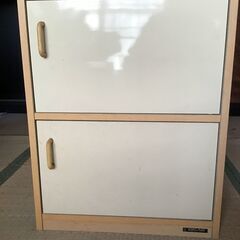 ２段ユニットロッカー収納